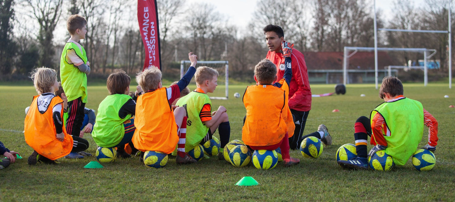 barnes eagles coach with players